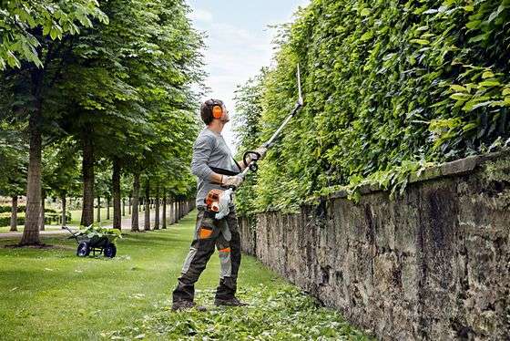 STIHL Long-reach Hedge Trimmers