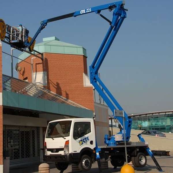 22m Truck Mounted Cherry Picker – Ascendant 22-17