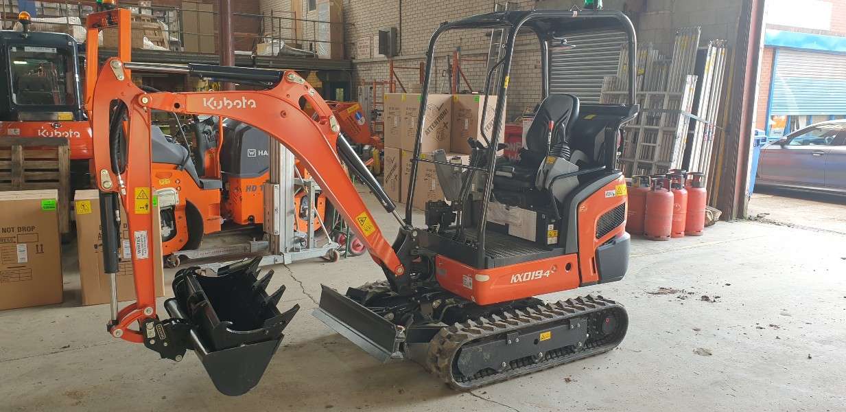 kubota digger