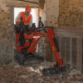 Kubota U10-5 mini digger hire image 3