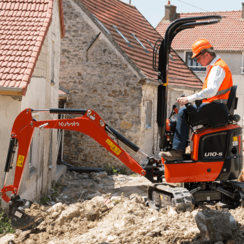 Kubota U10-5 mini digger hire image 4